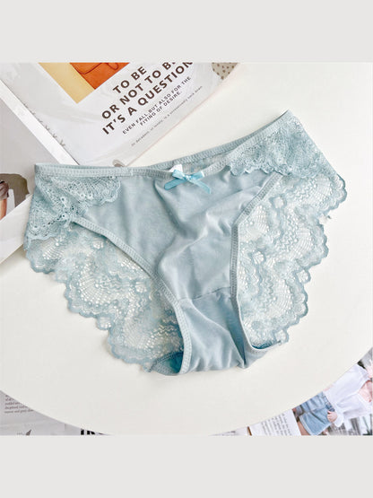 Sculpted Lace Support panty — back detail