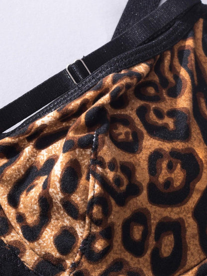 Leopard After Dark lingerie set — detail view 2