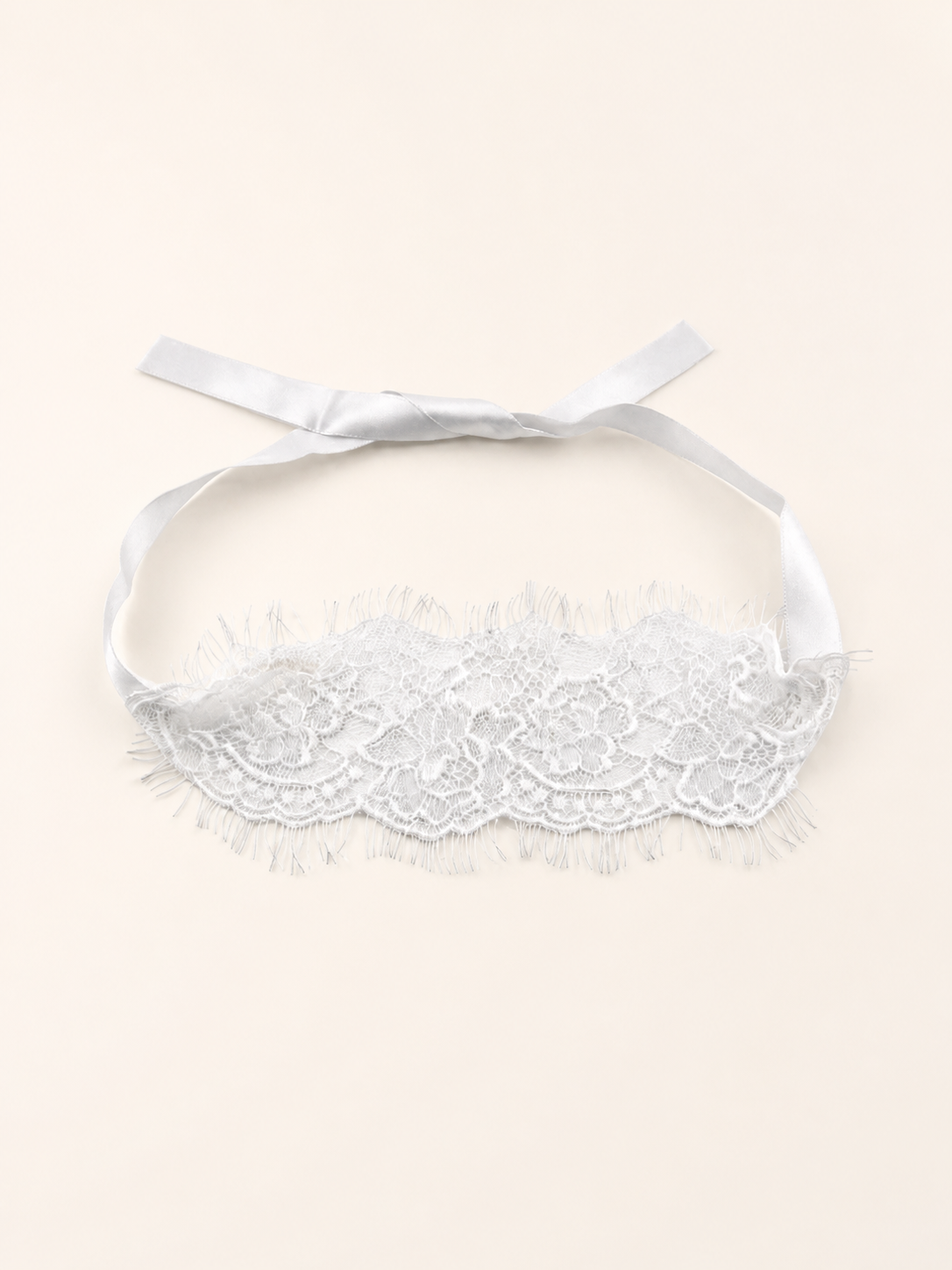 Accessory style White Eyelash Eye Mask — regenerated product-only image