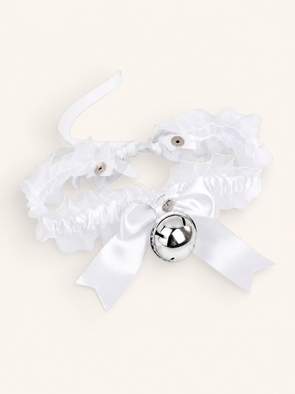 Accessory style White Silver Bell Collar — regenerated product-only image