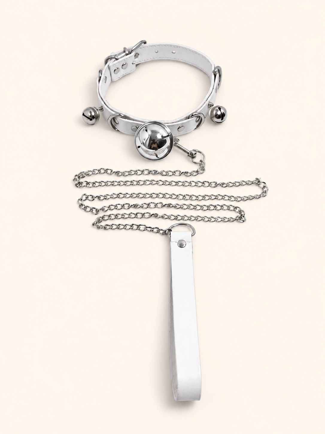 Accessory style White Triple-Bell Lead — regenerated product-only image