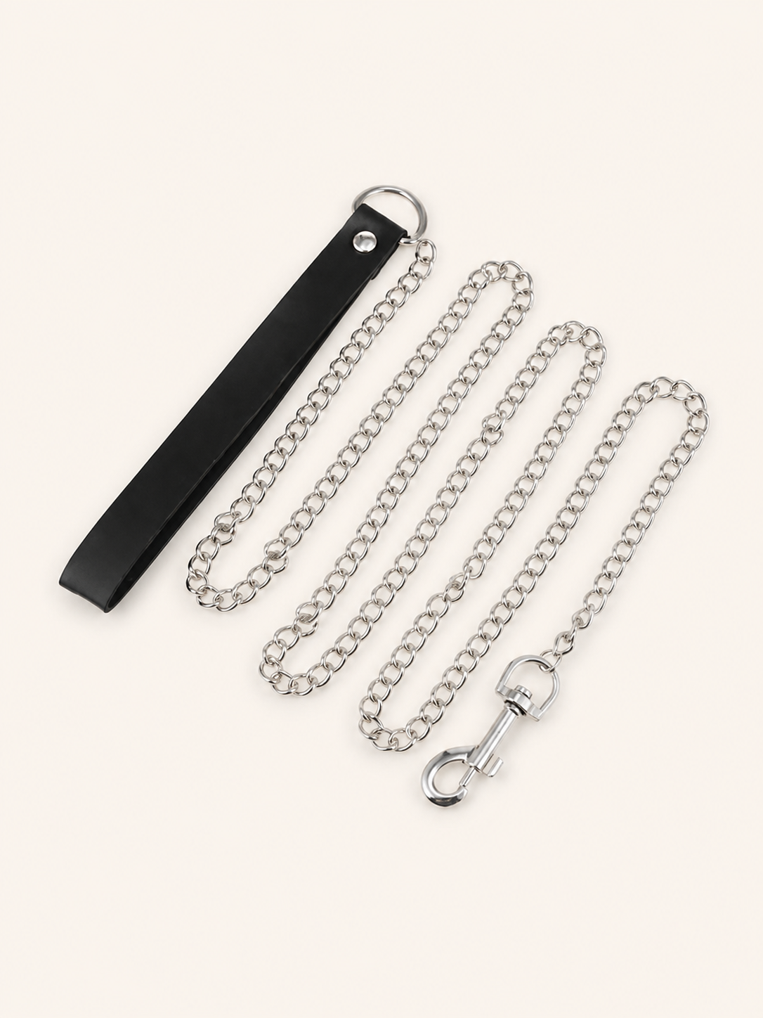 Accessory style Black Metal Leash Chain — regenerated product-only image