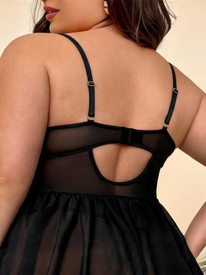 Plus Size Lace & Mesh Babydoll Chemise with Gold Garter Clips