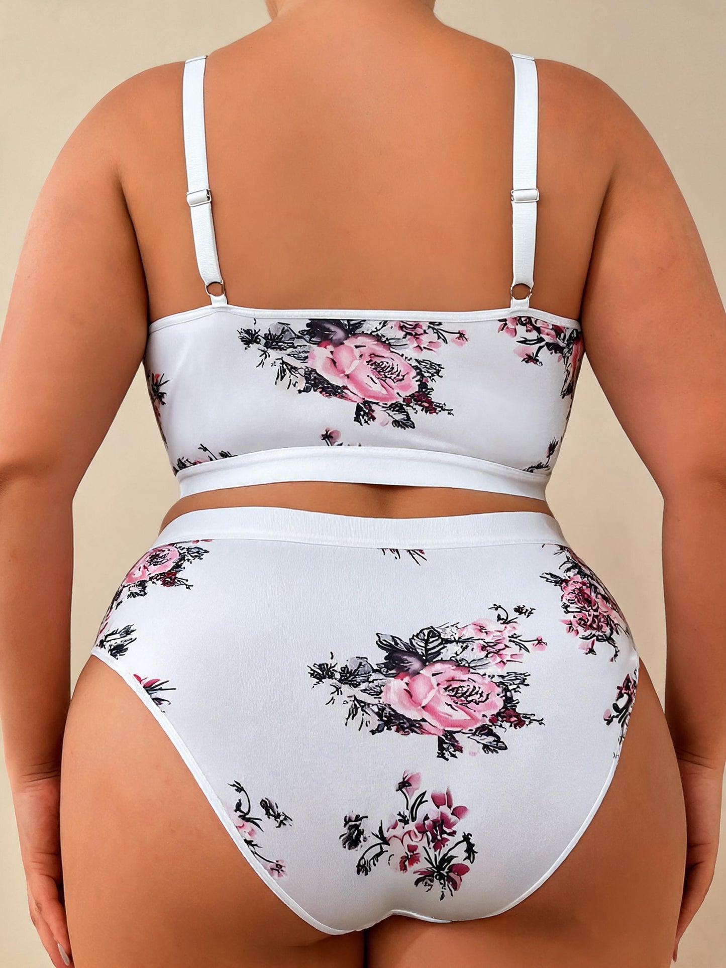 Garden of Roses Plus Size Floral Lace 2-Piece Set