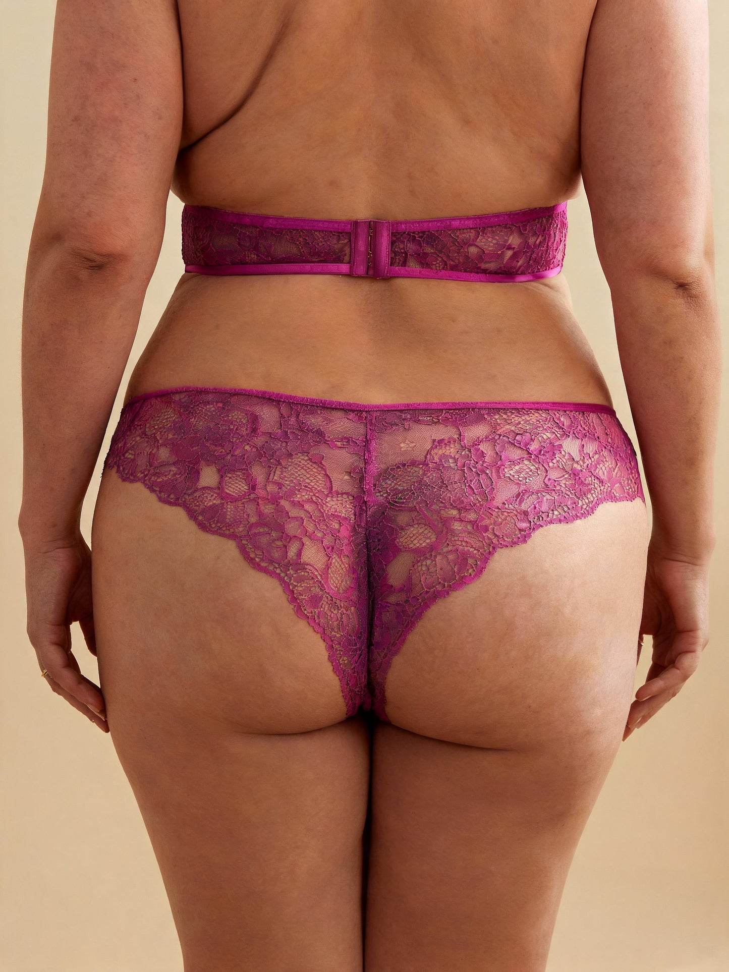 Low Waist Sheer Lace Thong with Cut-Out Embroidery