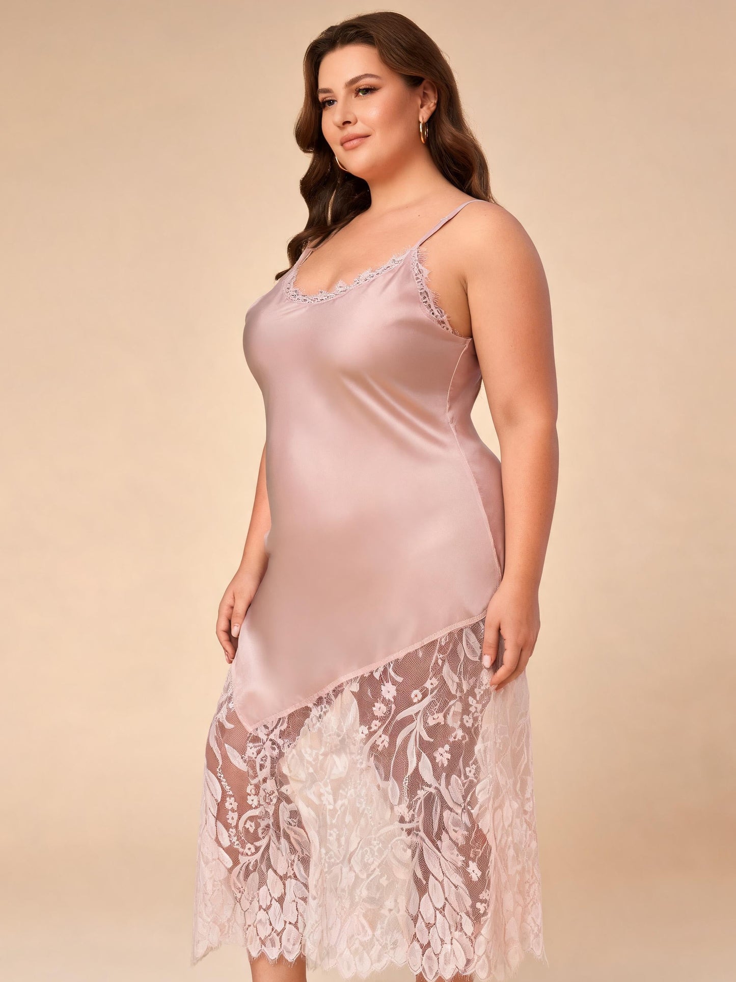 Chemise de nuit en dentelle satinée pour femme, à bretelles spaghetti, ourlet en dentelle transparente, robe de détente sexy