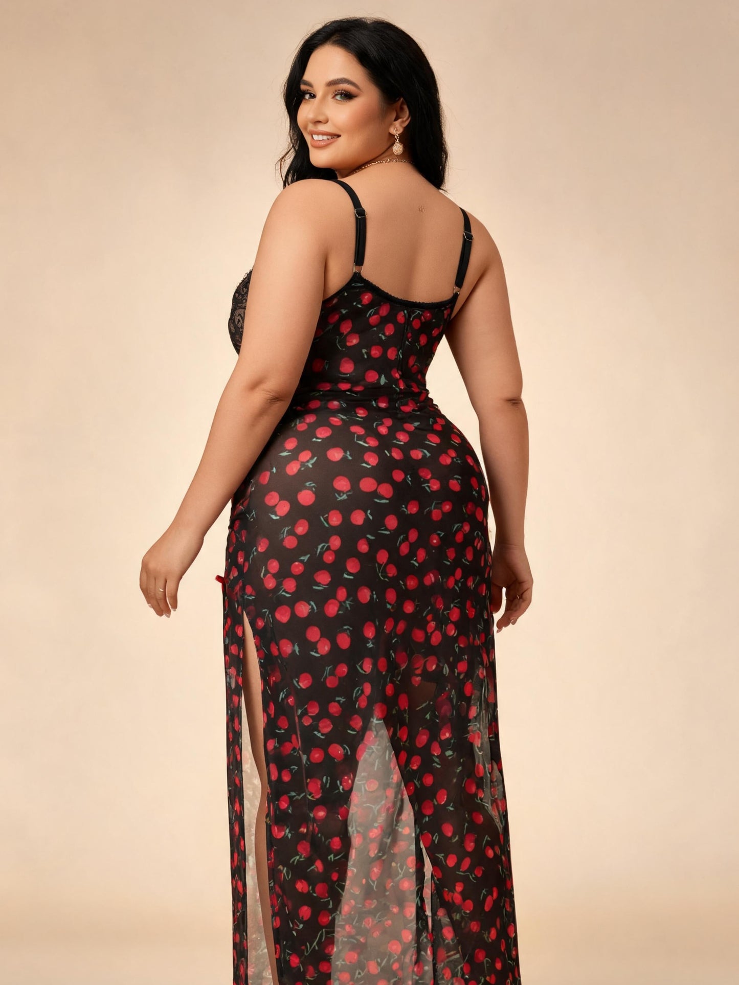 Chemise de Nuit Grande Taille à Imprimé Cerises, Dentelle Noire, Décolleté en V Profond, Nœud et Fente Latérale
