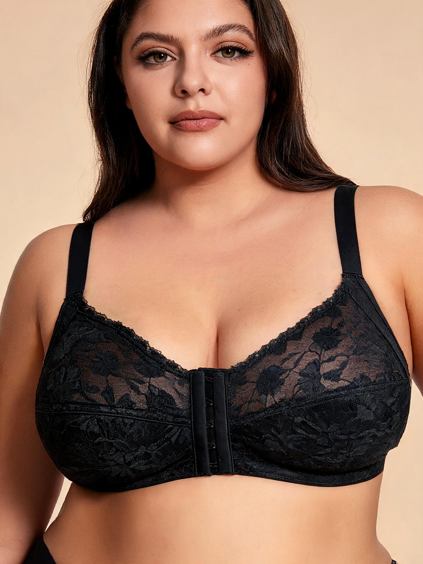 Plus Size Lace Front-Closure Bra & Brief Set