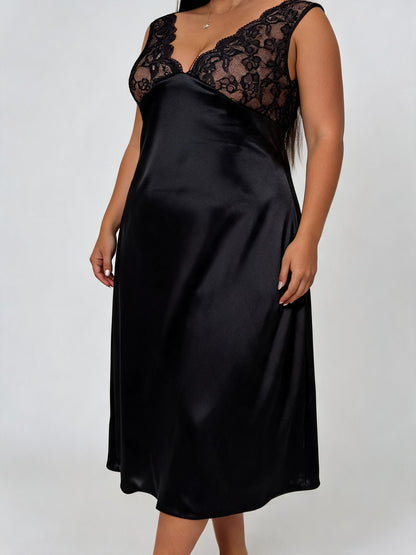 Black satin lace nightgown — 06-satin-closeup